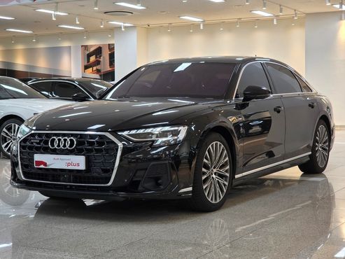 Audi A8 55 TFSI Quattro Premium LWB — пробег 55 000 км