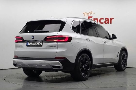BMW X5 xDrive 40i xLine — пробег 59 706 км — фото 2 из 5