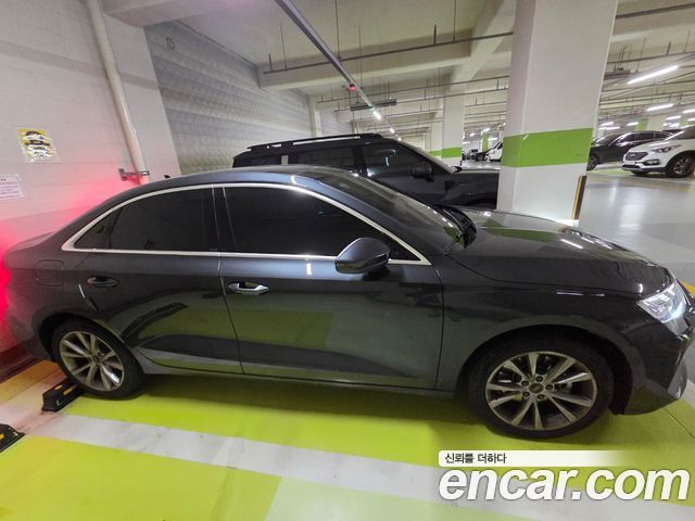 Audi A3 40 TFSI — пробег 2 531 км — фото 4 из 5