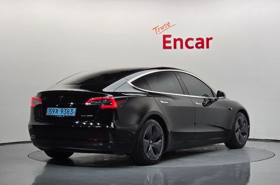Tesla Model 3 Long Range AWD — пробег 100 801 км — фото 2 из 5