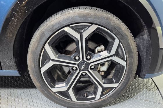 Kia Niro Signature — пробег 18 438 км — фото 5 из 5
