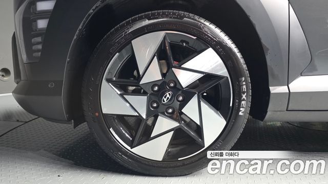 Hyundai Kona из Кореи Encar