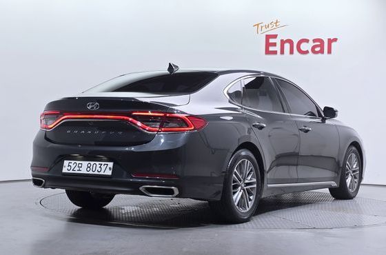 Hyundai Grandeur 2.4 Premium — пробег 71 325 км — фото 2 из 5