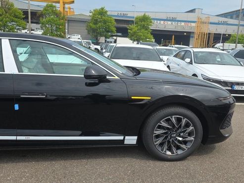Hyundai Grandeur 2.5 Gasoline 2WD Premium — пробег 8 км — фото 5 из 5