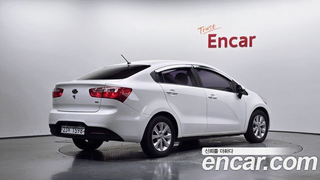 Kia pride 1.6 GDI Sedan Luxury — пробег 62 631 км — фото 2 из 5
