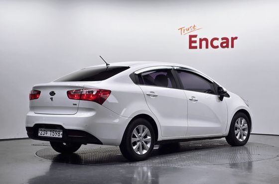 Kia pride 1.6 GDI Sedan Luxury — пробег 62 631 км — фото 2 из 5
