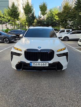 BMW X7 xDrive 40i M Sport 6STR — пробег 26 362 км — фото 3 из 5