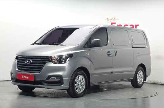 Hyundai Starex Van 3-Seater Smart — пробег 192 081 км — фото 1 из 5