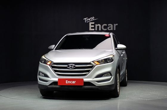 Hyundai Tucson Diesel 2.0 2WD Style — пробег 121 861 км — фото 3 из 5