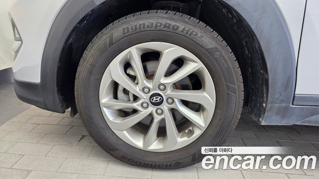 Hyundai Tucson Diesel 2.0 2WD Style — пробег 121 861 км — фото 5 из 5