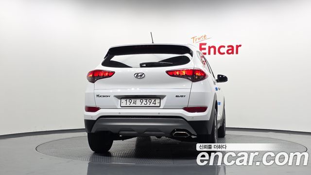 Hyundai Tucson Diesel 1.7 2WD Modern — пробег 96 483 км — фото 4 из 5