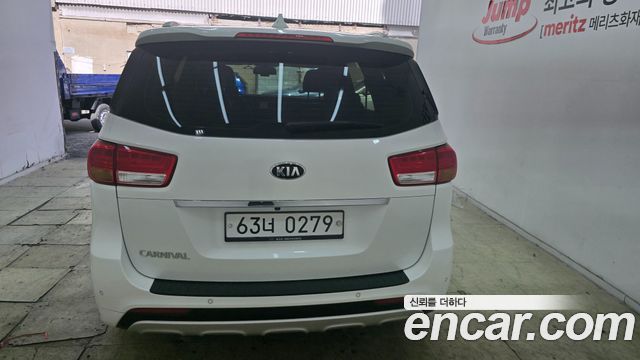 Kia Carnival 9-seater Prestige — пробег 132 314 км — фото 5 из 5