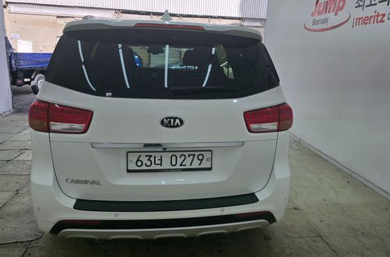 Kia Carnival 9-seater Prestige — пробег 132 314 км — фото 5 из 5