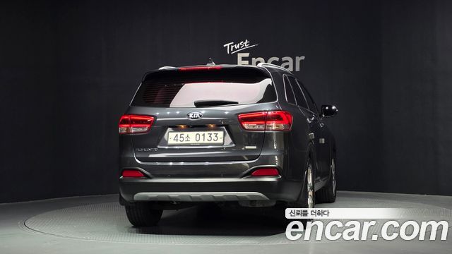 Kia Sorento Diesel 2.0 2WD Noblesse Special — пробег 186 342 км — фото 4 из 5