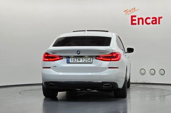 BMW Gran Turismo 640i xDrive Luxury — пробег 130 173 км — фото 4 из 5