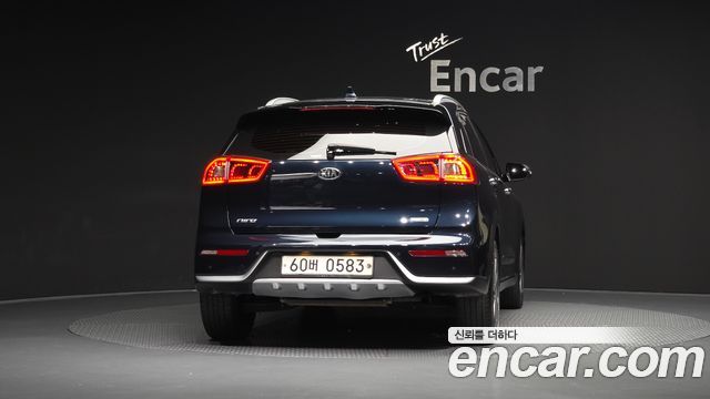 Kia Niro из Кореи Encar