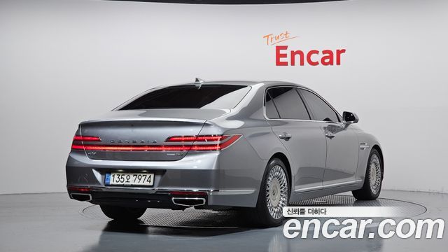 Genesis G90 5.0 AWD Prestige — пробег 168 081 км — фото 2 из 5