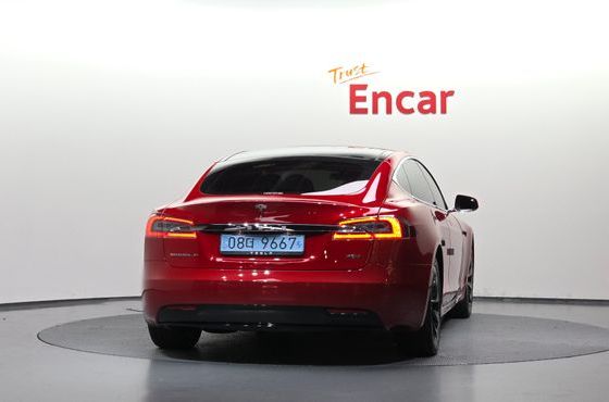 Tesla Model S 90D — пробег 133 573 км — фото 4 из 5
