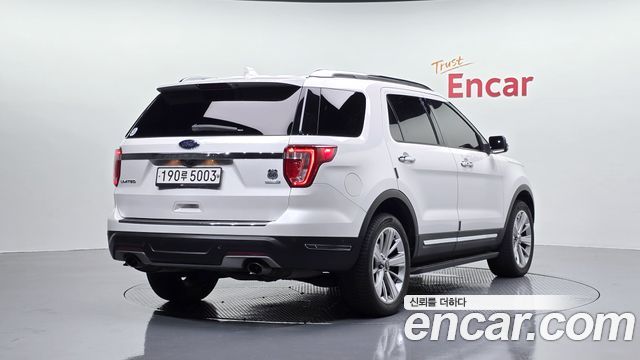 Ford Explorer 2.3 Limited 4WD 5th — пробег 101 841 км — фото 2 из 5