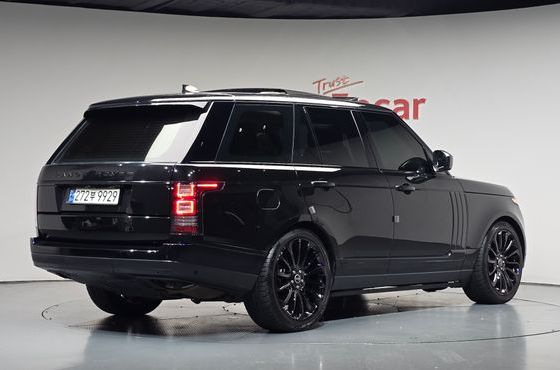 Land Rover Range Rover 4.4 SDV8 Vogue SE DIESEL — пробег 123 876 км — фото 2 из 5