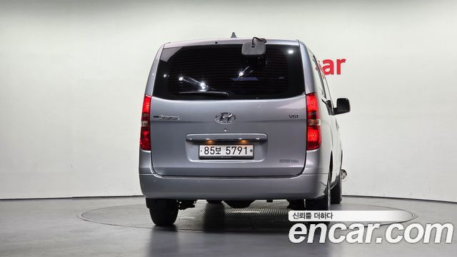 Hyundai Starex 5-Seater VAN Smart — пробег 69 029 км — фото 4 из 5