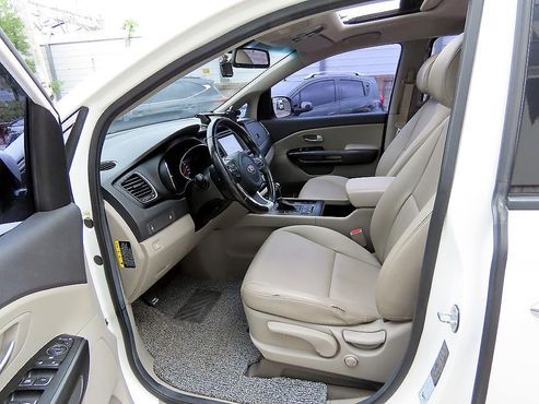 Kia Carnival 9-seater Luxury — пробег 80 026 км — фото 5 из 5