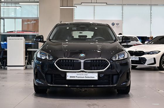 BMW 1-Series 120 — пробег 4 543 км — фото 2 из 5