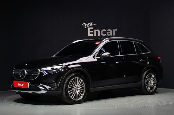 Mercedes-Benz GLC-Class GLC 300 4MATIC Avantgarde — пробег 1 730 км — фото 1 из 5