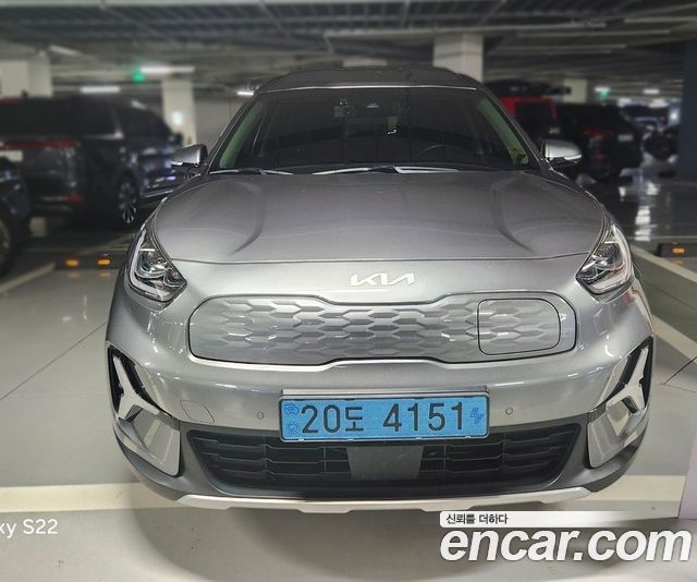 Kia Niro Earth — пробег 57 400 км — фото 1 из 5