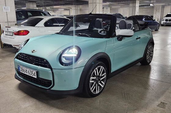 Mini Cooper Convertible Classic — пробег 4 702 км — фото 1 из 5