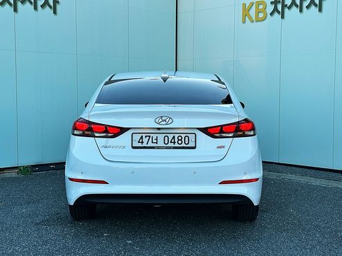 Hyundai AVANTE 1.6 GDI Modern — пробег 151 610 км — фото 4 из 5