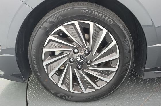 Hyundai Sonata Exclusive — пробег 33 594 км — фото 5 из 5