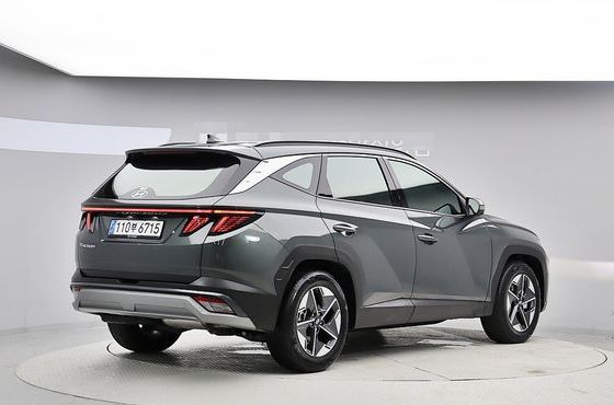 Hyundai Tucson Diesel 2.0 2WD Inspiration — пробег 13 731 км — фото 4 из 5