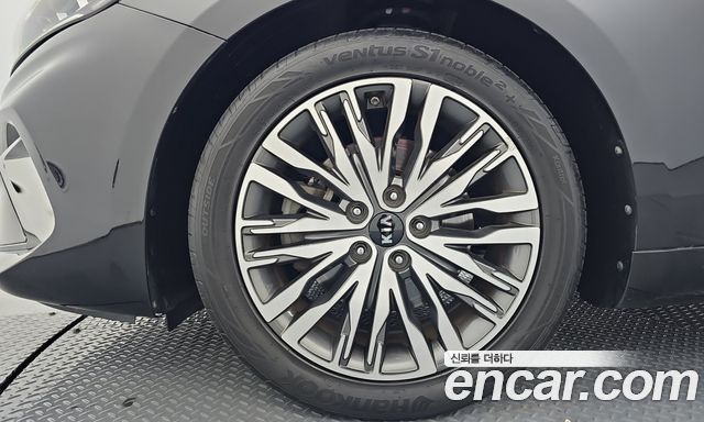 Kia K7 из Кореи Encar