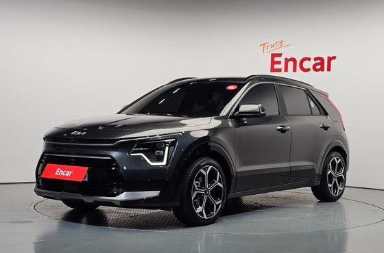 Kia Niro Signature — пробег 44 776 км — фото 1 из 5