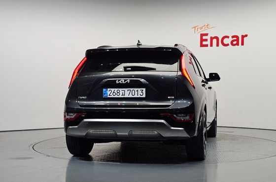 Kia Niro Signature — пробег 44 776 км — фото 4 из 5