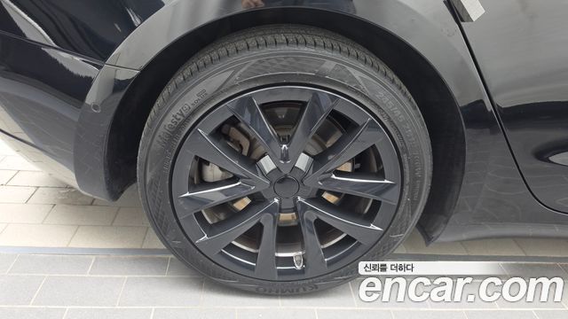 Tesla Model 3 Long Range AWD — пробег 97 404 км — фото 5 из 5
