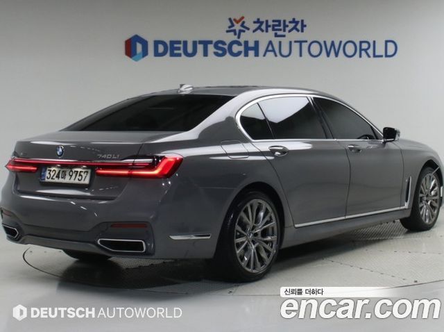 BMW 7-Series 740Li xDrive M Sport Package — пробег 173 854 км — фото 2 из 2