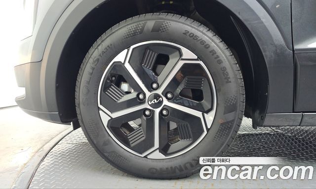 Kia Niro из Кореи Encar