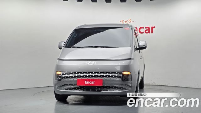 Hyundai Staria L3.5 Cargo 3-Seater Modern — пробег 12 906 км — фото 3 из 5