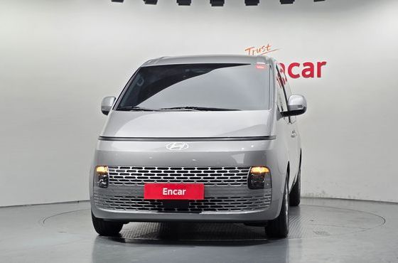 Hyundai Staria L3.5 Cargo 3-Seater Modern — пробег 12 906 км — фото 3 из 5