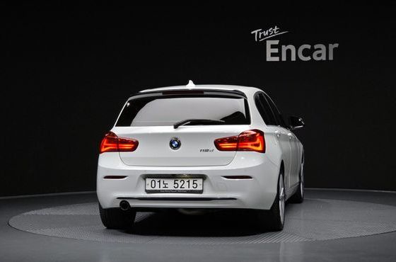 BMW 1-Series 118d Sport Special Edition 5Door — пробег 106 953 км — фото 4 из 5