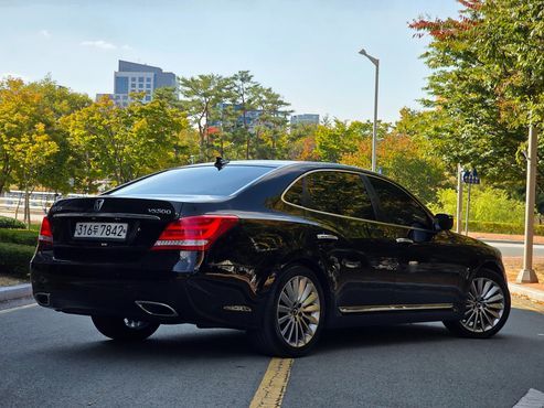 Hyundai Equus VS500 Prestige — пробег 235 087 км — фото 2 из 5
