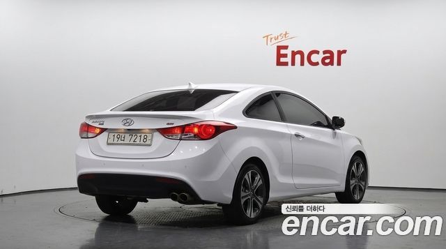 Hyundai AVANTE 2.0 GDi Premium Standard — пробег 108 030 км — фото 2 из 5
