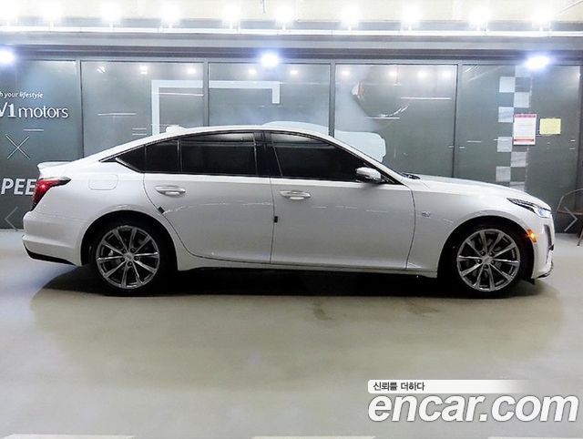 Cadillac CT5 2.0 Sport — пробег 100 646 км — фото 3 из 5
