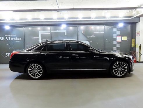 Cadillac CT6 3.6 Premium AWD — пробег 70 677 км — фото 3 из 5