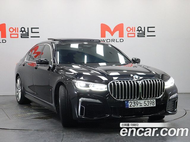 BMW 7-Series 740Li xDrive M Sport Package — пробег 51 018 км — фото 3 из 5