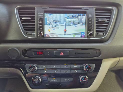 Kia Carnival 11-seater Deluxe — пробег 166 594 км — фото 5 из 5