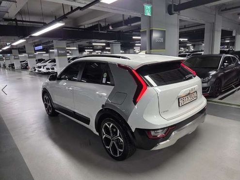 Kia Niro Signature — пробег 78 153 км — фото 3 из 5