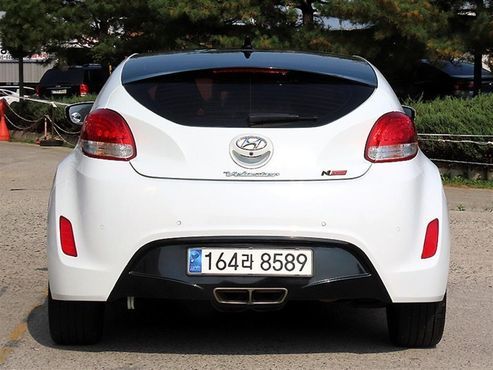 Hyundai Veloster 1.6 PYL DCT — пробег 64 989 км — фото 4 из 5
